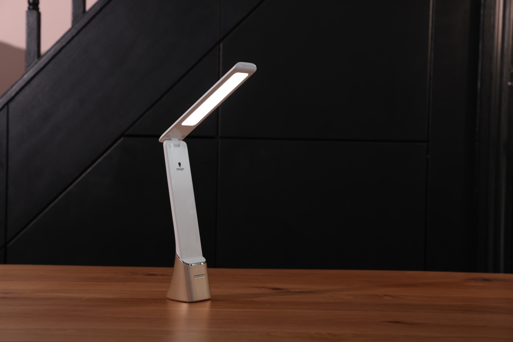 The Daylight Company Smart Go Lamp